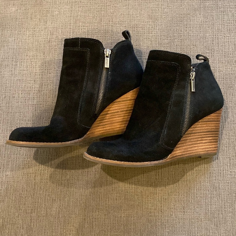 Lucky Brand Women’s Wedge Booties